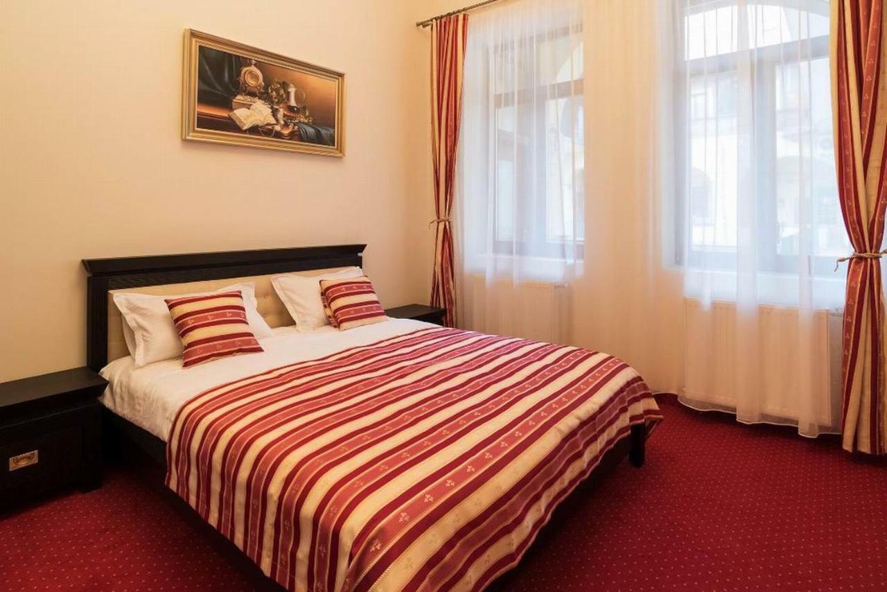 Apartament Baroc Timişoara Exteriör bild